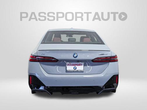 2026 BMW i5 xDrive40