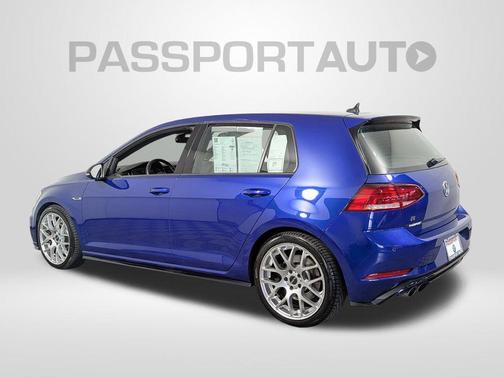 2018 Volkswagen Golf R 2.0T DSG