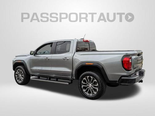 2023 GMC Canyon Denali