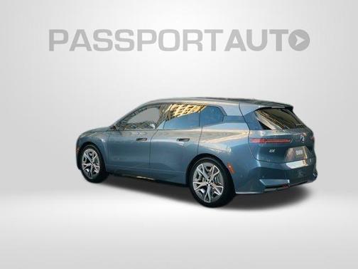 2026 BMW iX xDrive45