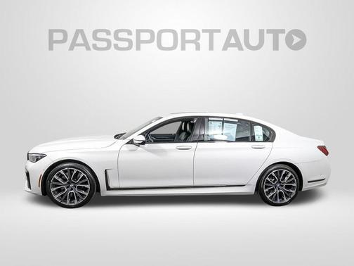2022 BMW 750 i xDrive