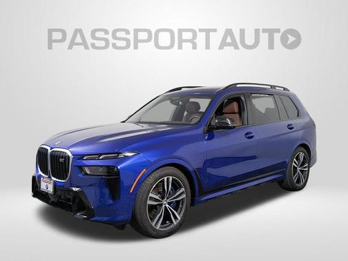 Marina Bay Blue Metallic 2025 BMW X7 M60i