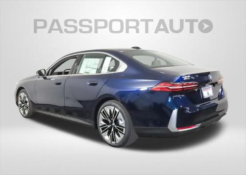 2026 BMW 530 i xDrive