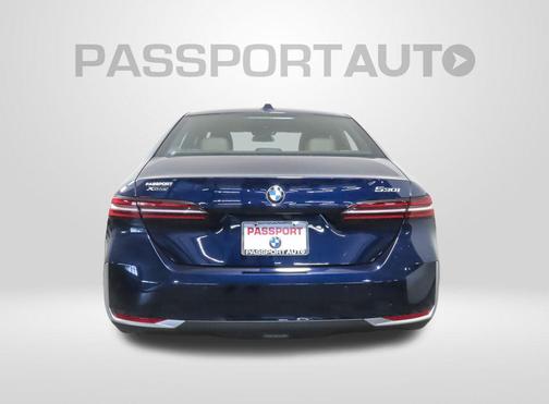 2026 BMW 530 i xDrive