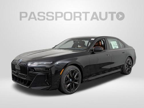 Black Sapphire Metallic 2026 BMW i7 xDrive60
