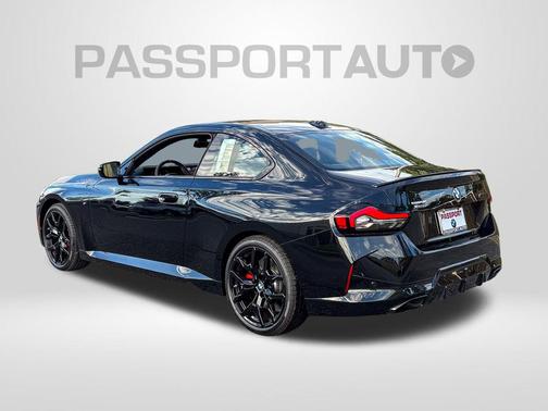2025 BMW M240 i xDrive