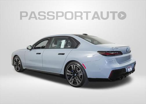 2025 BMW i7 xDrive60