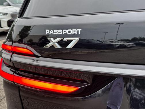2026 BMW X7 xDrive40i