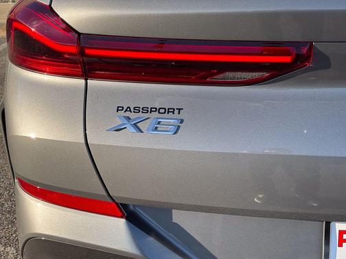 2026 BMW X6 xDrive40i