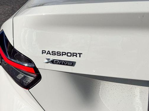 2025 BMW 230 i xDrive