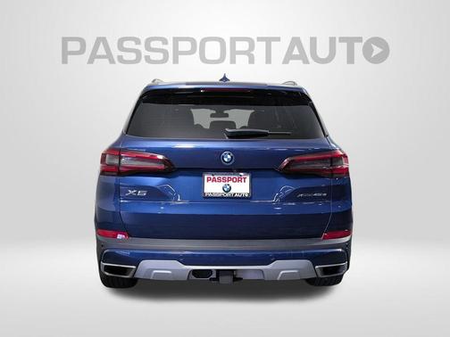 Phytonic Blue Metallic 2023 BMW X5 PHEV xDrive45e