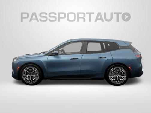 2026 BMW iX xDrive45