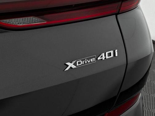 2026 BMW X6 xDrive40i