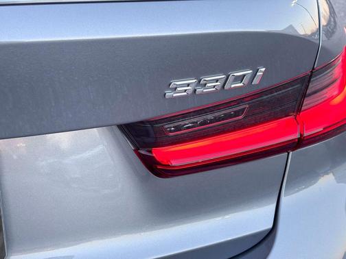 2026 BMW 330 xDrive NA