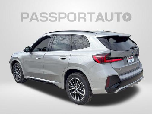Space Silver Metallic 2026 BMW X1 xDrive28i