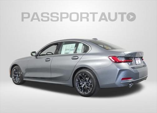 2025 BMW 330 i xDrive