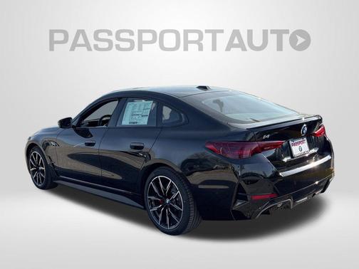 Black Sapphire Metallic 2026 BMW i4 Gran Coupe xDrive40