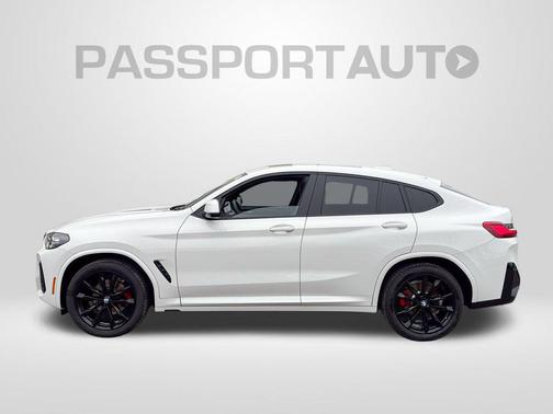 Alpine White 2025 BMW X4 xDrive30i