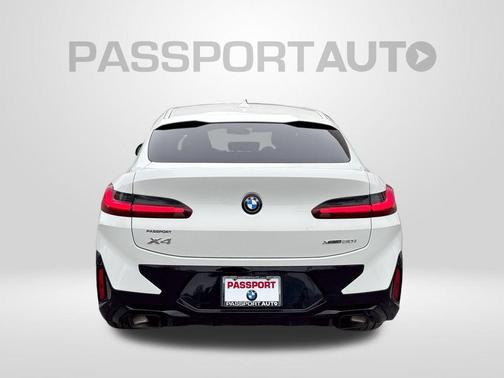 Alpine White 2025 BMW X4 xDrive30i