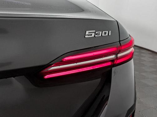 2026 BMW 530 xDrive