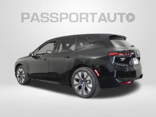 2026 BMW iX xDrive60