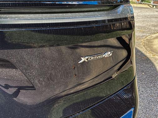 2026 BMW iX xDrive45