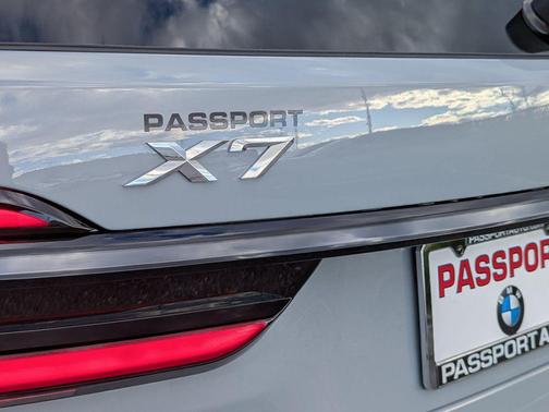 2026 BMW X7 xDrive40i