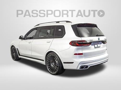 Mineral White Metallic 2026 BMW ALPINA XB7 ALPINA XB7