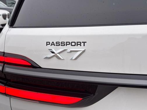 2026 BMW X7 xDrive40i