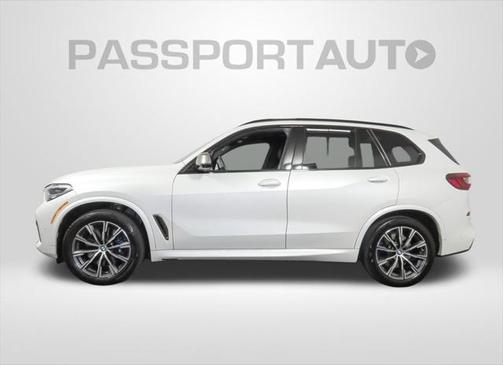 2022 BMW X5 M50i