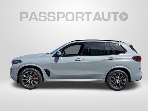 Brooklyn Grey Metallic 2026 BMW X5 xDrive40i