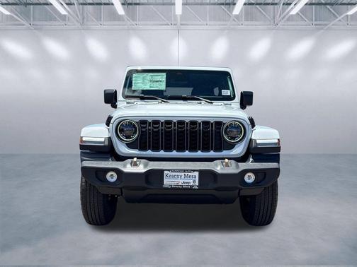 Bright White Clearcoat 2026 Jeep Wrangler 4-Door 85th Anniversary Edition