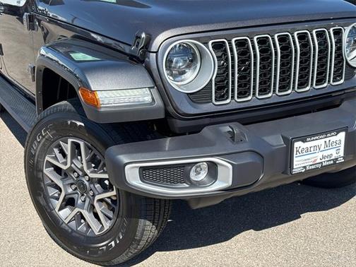 2025 Jeep Wrangler 4-Door Sahara 4x4