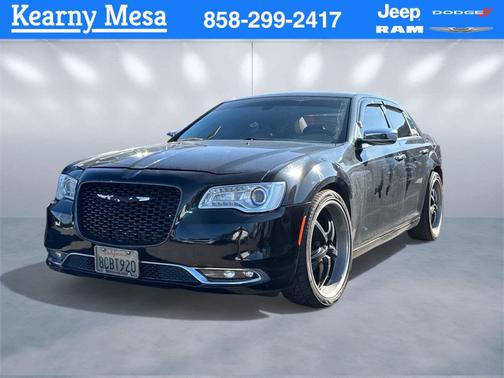2016 Chrysler 300 S