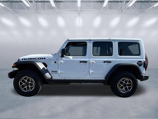 Bright White Clearcoat 2026 Jeep Wrangler Rubicon