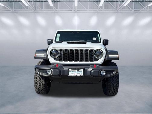 Bright White Clearcoat 2026 Jeep Wrangler Rubicon