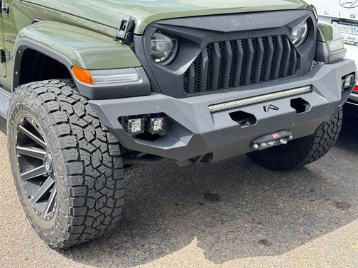 Sarge Green Clearcoat 2021 Jeep Wrangler Unlimited Sahara