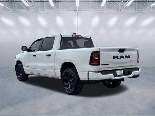 Bright White Clearcoat 2027 RAM 1500 Big Horn/Lone Star
