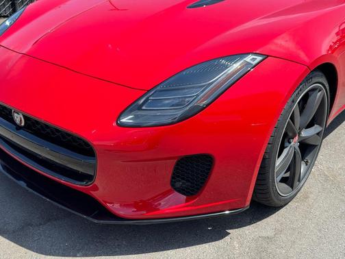 Caldera Red 2019 Jaguar F-TYPE P300