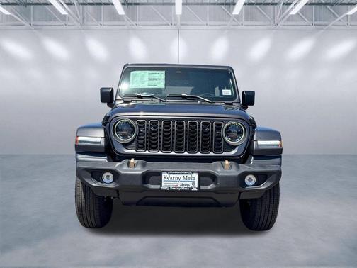 Granite Crystal Metallic Clearcoat 2026 Jeep Wrangler 85th Anniversary