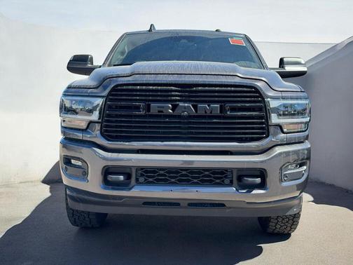 2019 RAM 2500 Laramie Crew Cab 4x4 6'4' Box