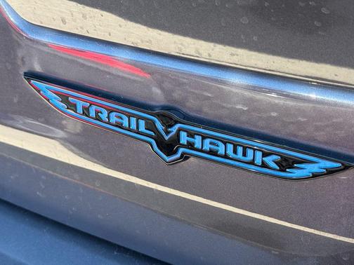 Baltic Gray Metallic Clearcoat 2022 Jeep Grand Cherokee 4xe Trailhawk