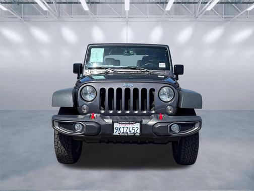 Granite Crystal Metallic Clearcoat 2014 Jeep Wrangler Rubicon