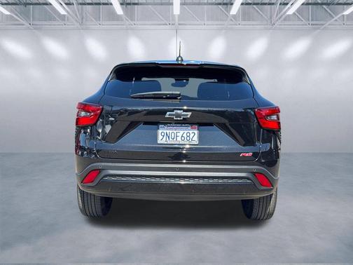 Mosaic Black Metallic 2024 Chevrolet Trax FWD 1RS