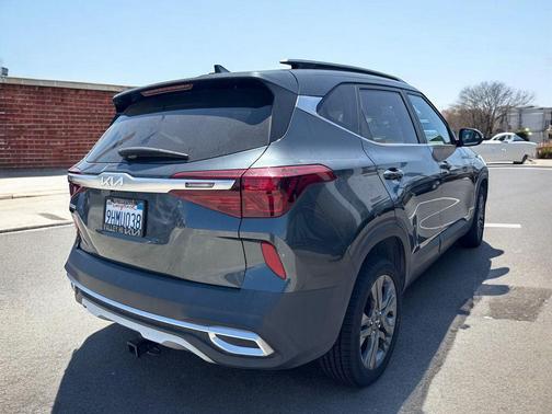 Gravity Gray 2023 Kia Seltos S