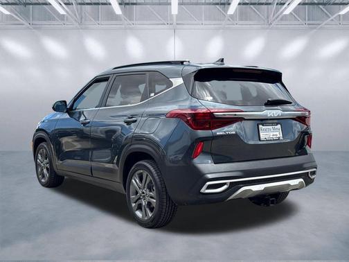 Gravity Gray 2023 Kia Seltos S