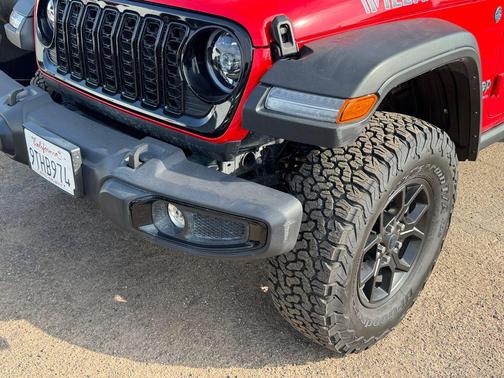 Firecracker Red Clearcoat 2025 Jeep Wrangler 4xe Willys