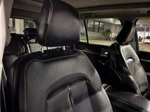 Bright White Clearcoat 2023 Jeep Grand Cherokee 4xe Base