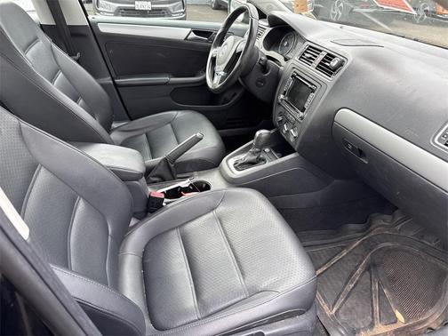 2014 Volkswagen Jetta Auto SE w/Connectivity