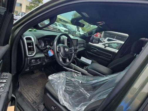 Olive Green Pearlcoat 2020 RAM 1500 Big Horn/Lone Star